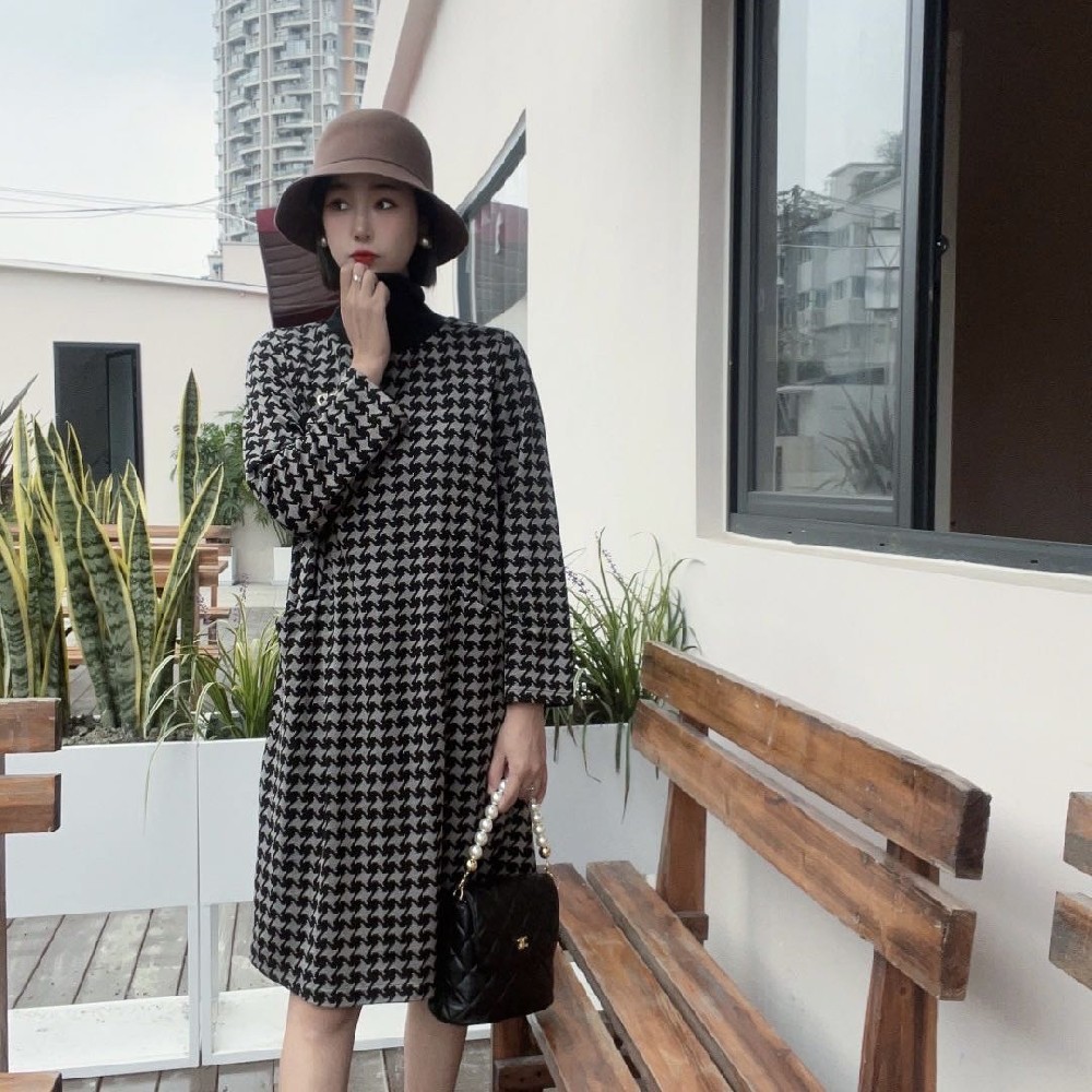傲丽佩娜2023秋季宽松格子连衣裙